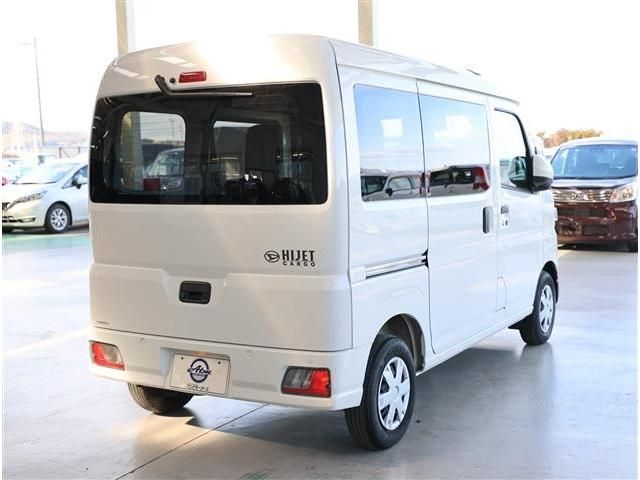DAIHATSU HIJET CARGO 2023 Image 31