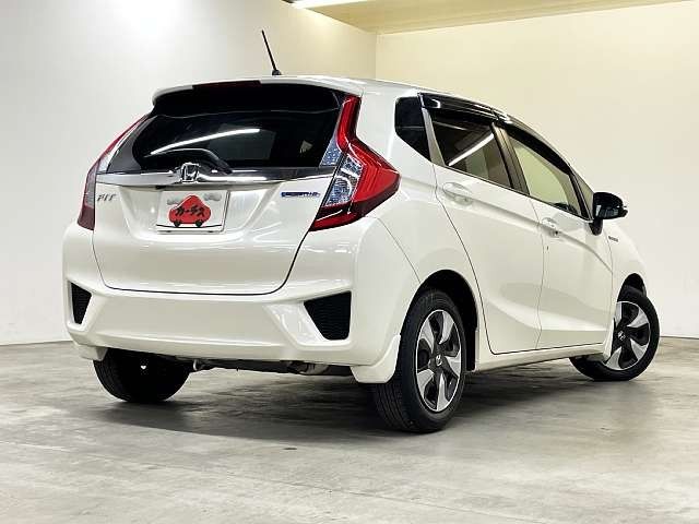 HONDA FIT HYBRID 2015 Image 31