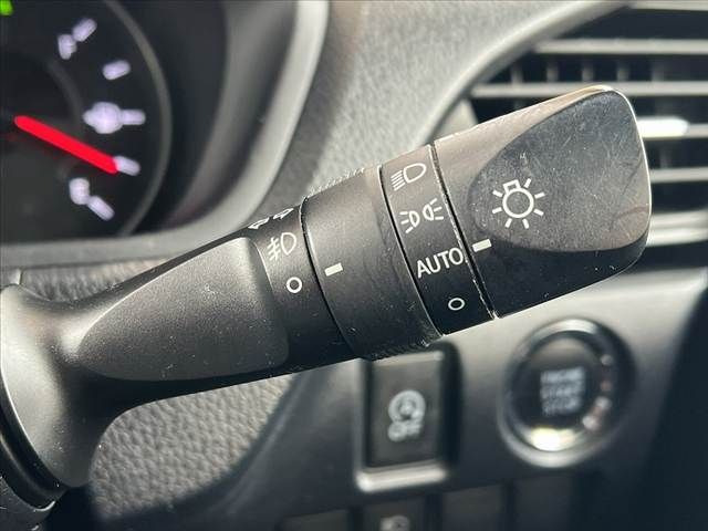 TOYOTA VOXY 2019 Image 31