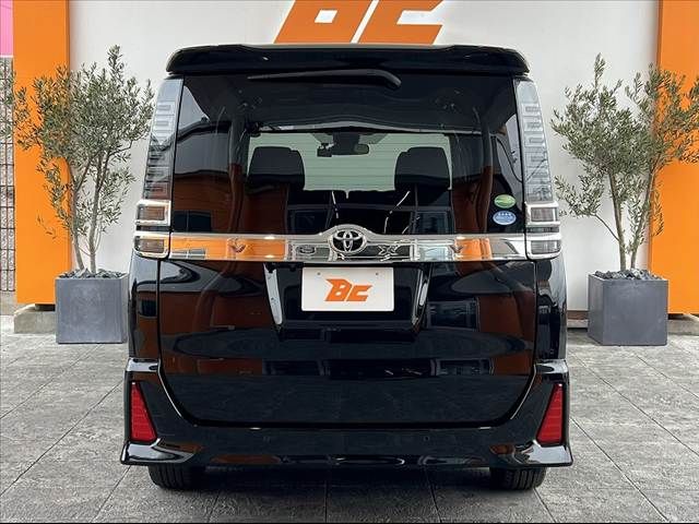 TOYOTA VOXY 2019 Image 31