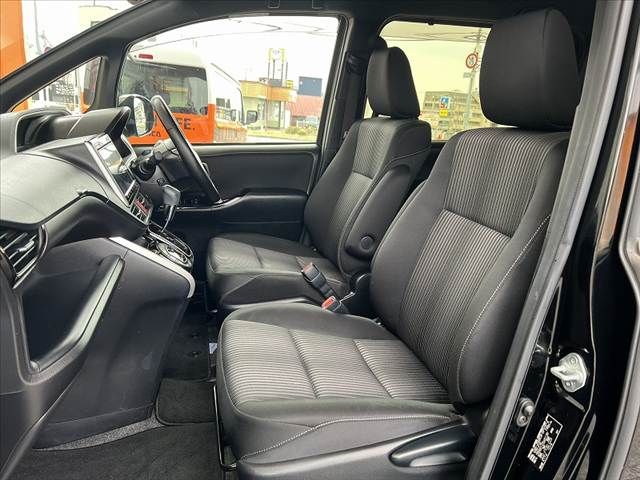 TOYOTA VOXY 2019 Image 31