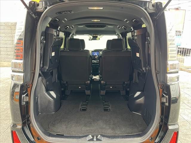 TOYOTA VOXY 2019 Image 31