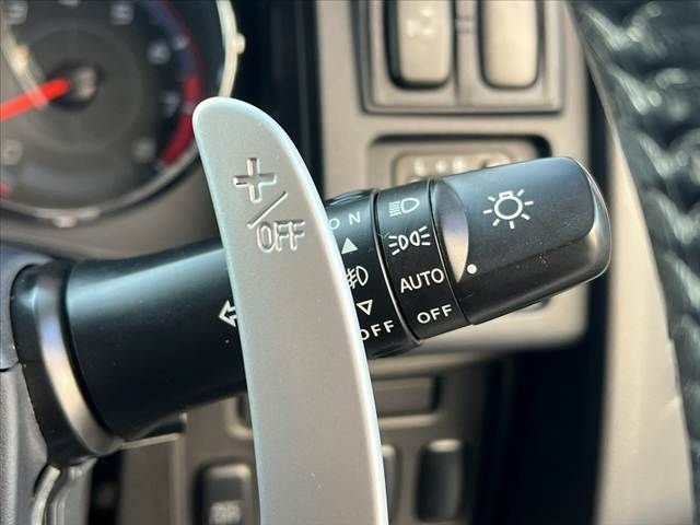 MITSUBISHI DELICA D:5 4WD 2009 Image 31