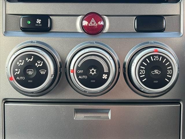 MITSUBISHI DELICA D:5 4WD 2009 Image 31