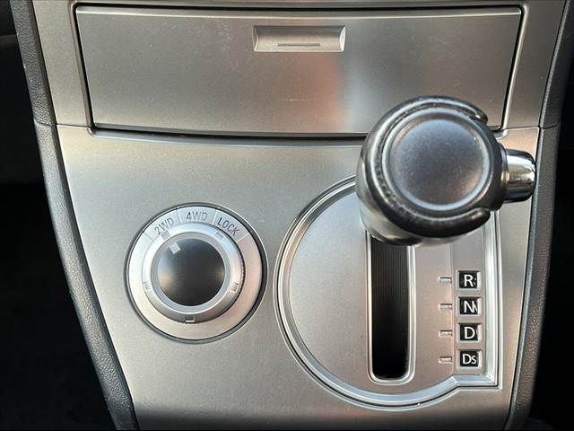 MITSUBISHI DELICA D:5 4WD 2009 Image 31