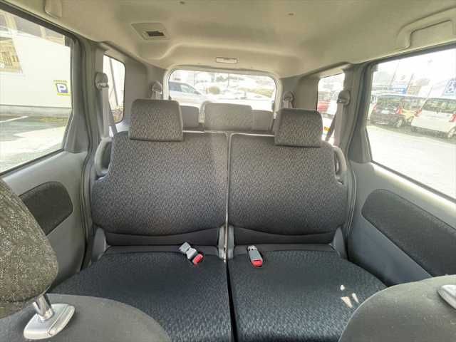 TOYOTA SIENTA 2015 Image 31