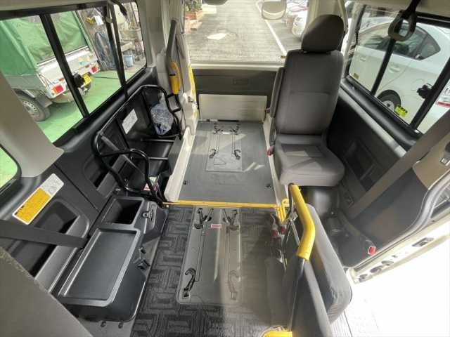 TOYOTA HIACE VAN 1.25T 2WD 2013 Image 31