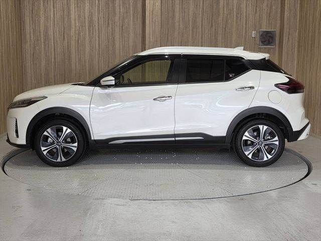 NISSAN KICKS 2024 Image 31