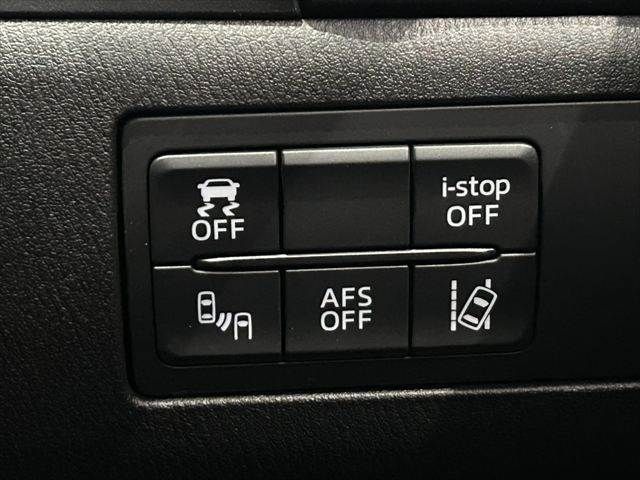 MAZDA AXELA SEDAN 2016 Image 31