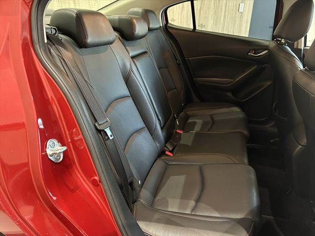 MAZDA AXELA SEDAN 2016 Image 31