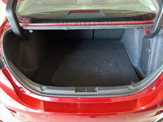 MAZDA AXELA SEDAN 2016 Image 31