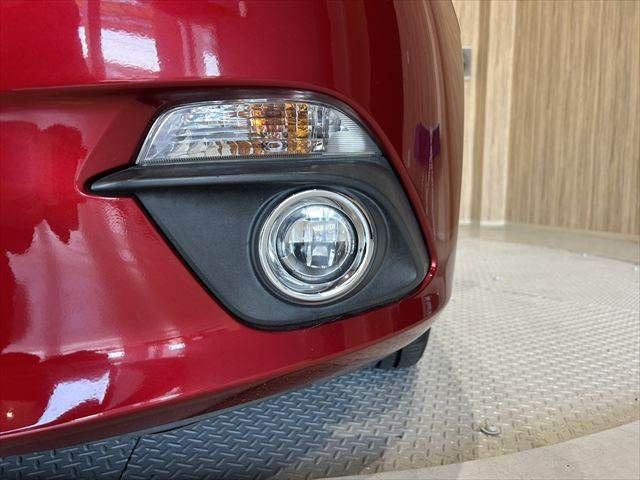 MAZDA AXELA SEDAN 2016 Image 31