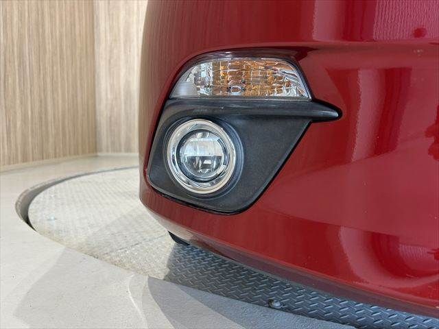 MAZDA AXELA SEDAN 2016 Image 31