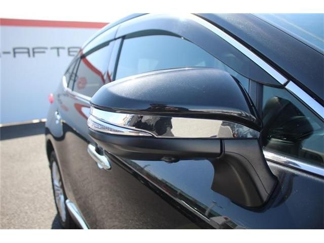 TOYOTA HARRIER HYBRID 2023 Image 31