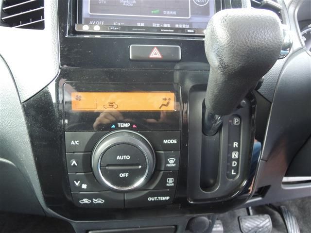 NISSAN ROOX 2010 Image 31