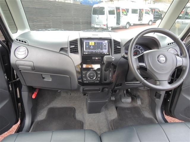 NISSAN ROOX 2010 Image 31