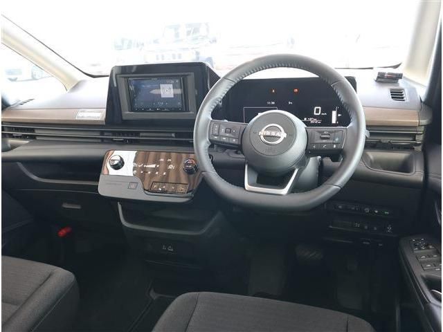 NISSAN SERENA  WG 2025 Image 31