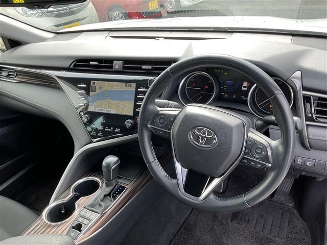 TOYOTA CAMRY HYBRID 2020 Image 31