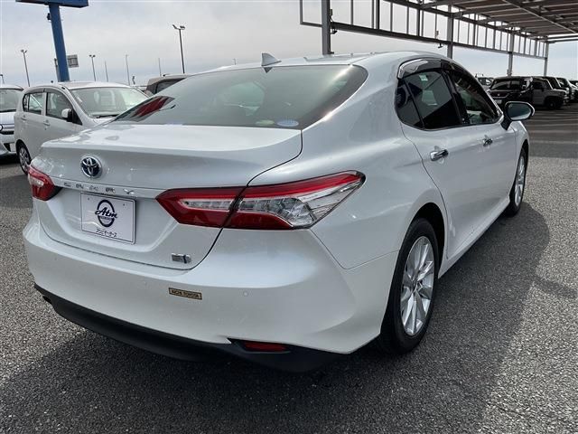 TOYOTA CAMRY HYBRID 2020 Image 31