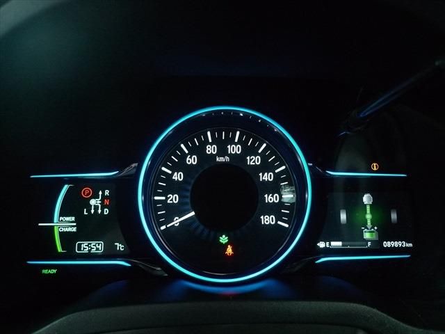 HONDA VEZEL HYBRID 4WD 2014 Image 31