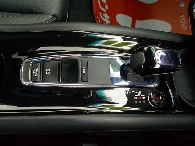 HONDA VEZEL HYBRID 4WD 2014 Image 31