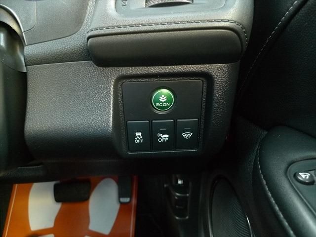 HONDA VEZEL HYBRID 4WD 2014 Image 31