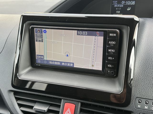 TOYOTA NOAH 2021 Image 31