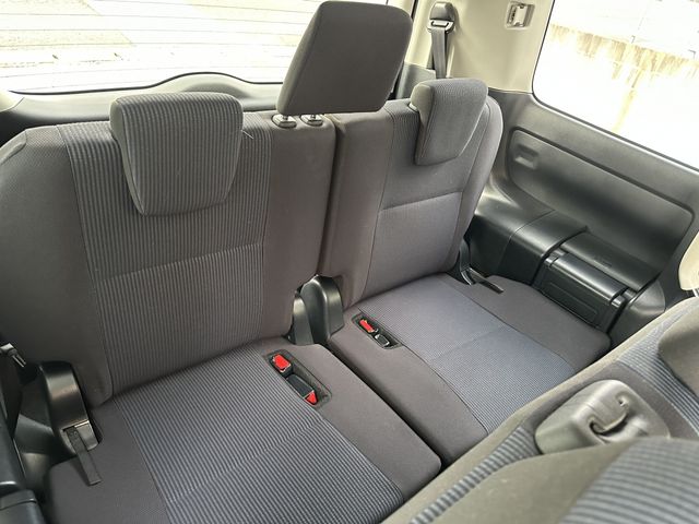 TOYOTA NOAH 2021 Image 31