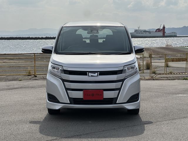 TOYOTA NOAH 2021 Image 31