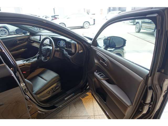 TOYOTA CROWN CROSSOVER 2025 Image 31