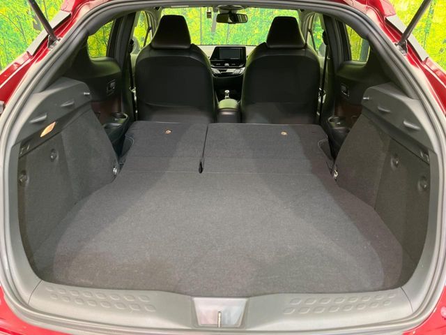 TOYOTA C-HR 2019 Image 31