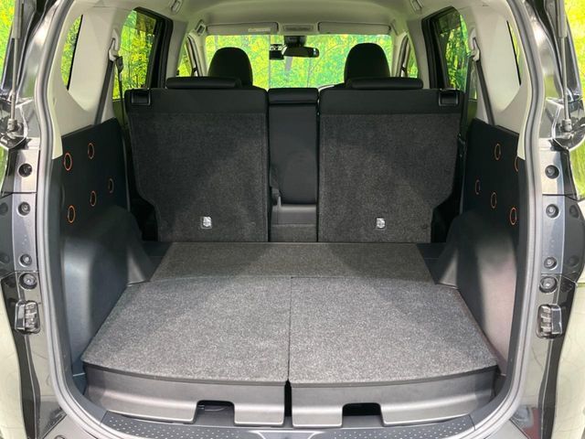 TOYOTA SIENTA HYBRID 2019 Image 31