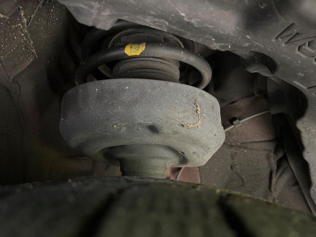 TOYOTA C-HR 2019 Image 31