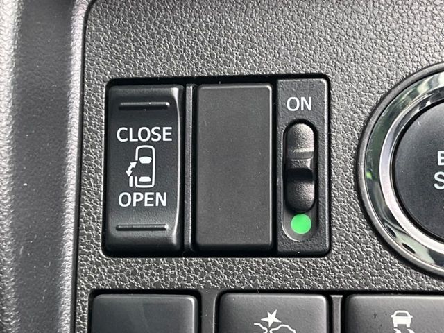 DAIHATSU TANTO CUSTOM 2017 Image 31