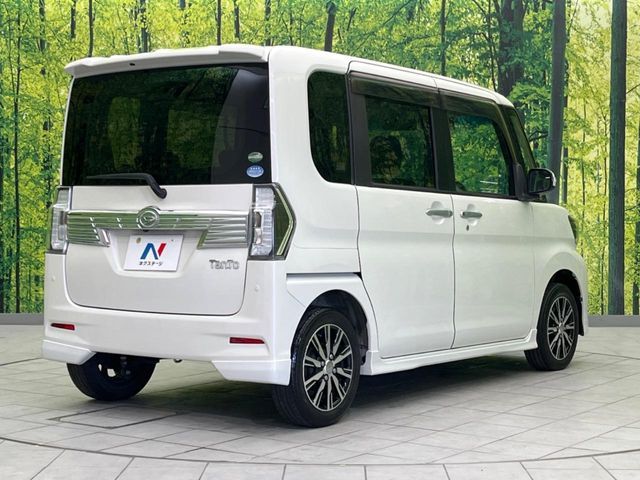 DAIHATSU TANTO CUSTOM 2017 Image 31