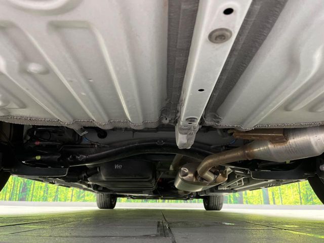 TOYOTA VOXY HYBRID 2023 Image 31