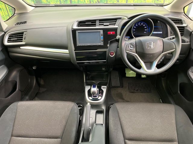HONDA FIT HYBRID 2017 Image 31