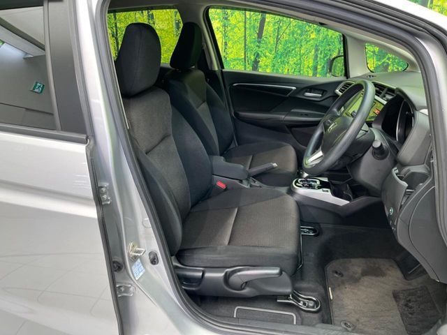 HONDA FIT HYBRID 2017 Image 31