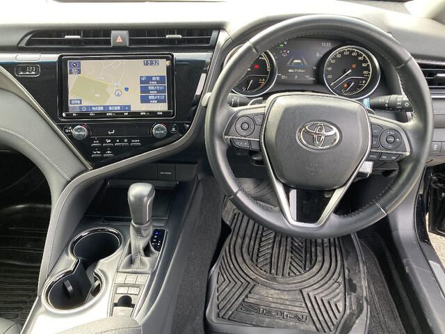 TOYOTA CAMRY HYBRID 2019 Image 31