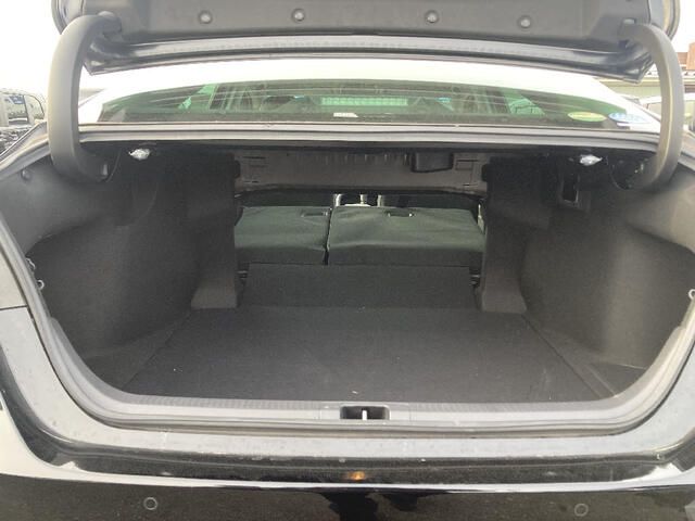 TOYOTA CAMRY HYBRID 2019 Image 31