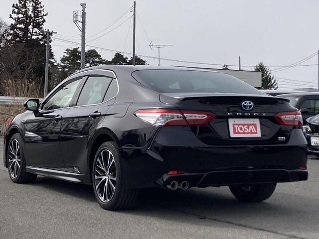TOYOTA CAMRY HYBRID 2019 Image 31