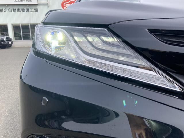 TOYOTA CAMRY HYBRID 2019 Image 31