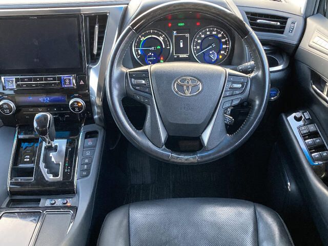 TOYOTA VELLFIRE  HYBRID 4WD 2018 Image 31