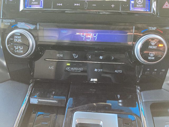 TOYOTA VELLFIRE  HYBRID 4WD 2018 Image 31