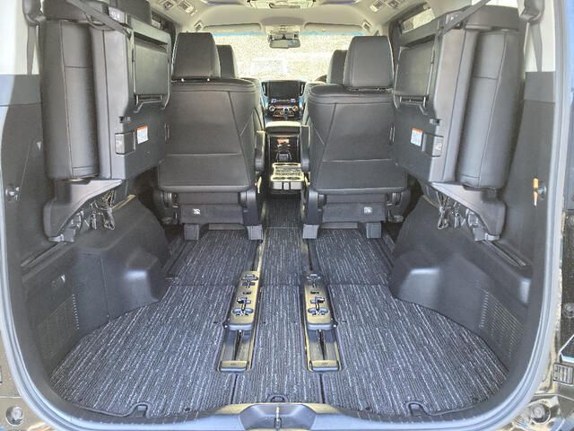 TOYOTA VELLFIRE  HYBRID 4WD 2018 Image 31