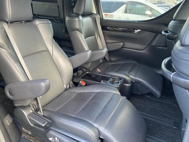 TOYOTA VELLFIRE  HYBRID 4WD 2018 Image 31