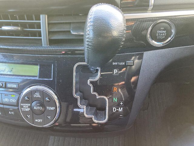 TOYOTA ESTIMA  4WD 2013 Image 31