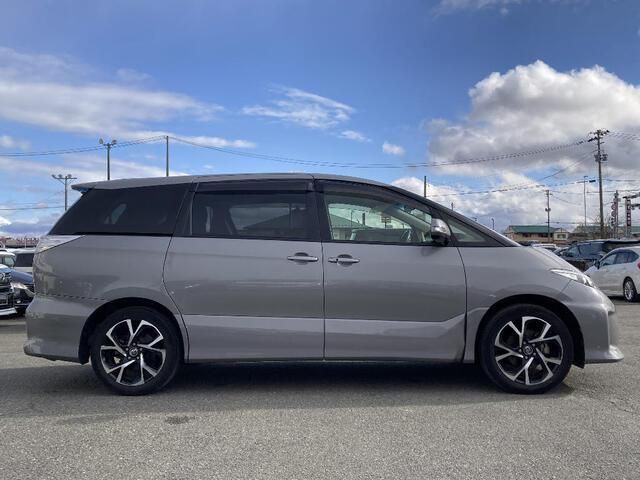 TOYOTA ESTIMA  4WD 2013 Image 31