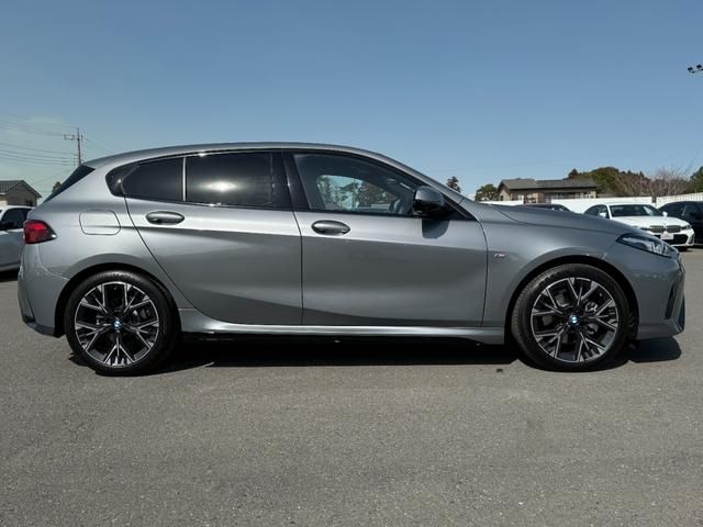 BMW 1SERIES 2025 Image 31