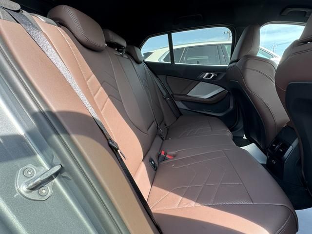 BMW 1SERIES 2025 Image 31